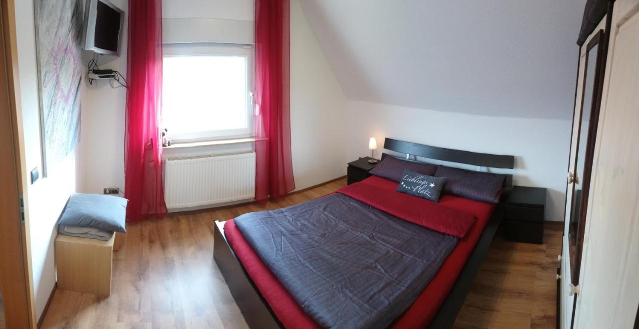 Private Zimmer Bei Der Weser-Ems-Halle Oldenburg Ngoại thất bức ảnh