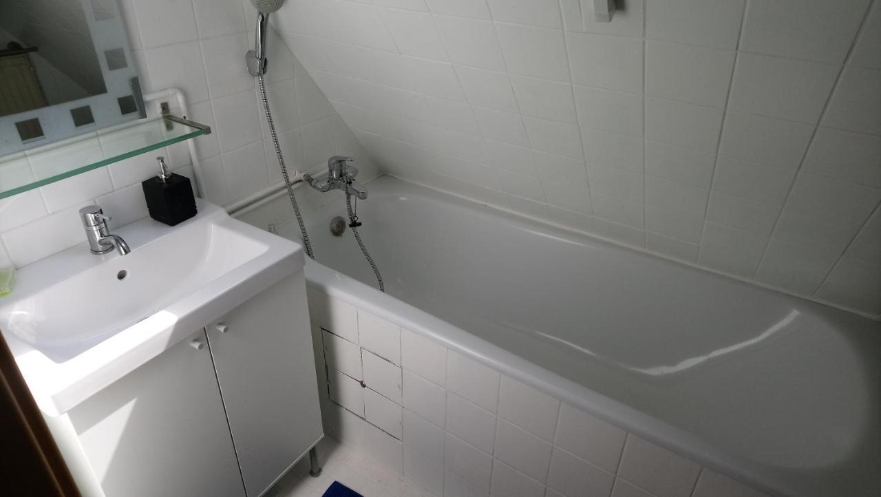 Private Zimmer Bei Der Weser-Ems-Halle Oldenburg Ngoại thất bức ảnh